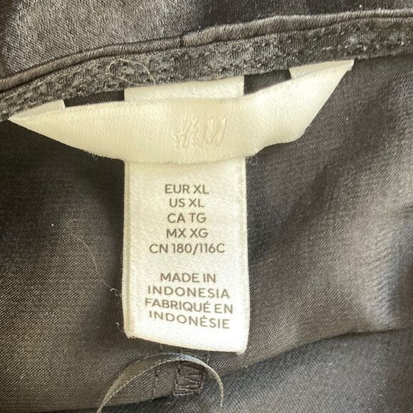 H&M Womens XL Satin Halterneck Top Black Open Back Y2K Holiday - Picture 8 of 10